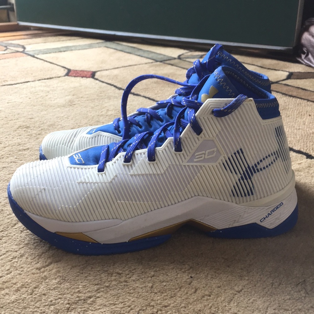 Under Armour Curry 2.5 Mens Basketball Sneakers